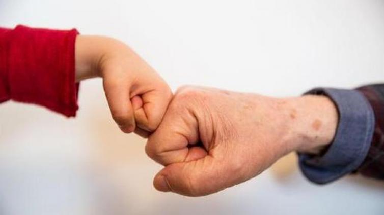 家庭教育：父亲的智慧之灯