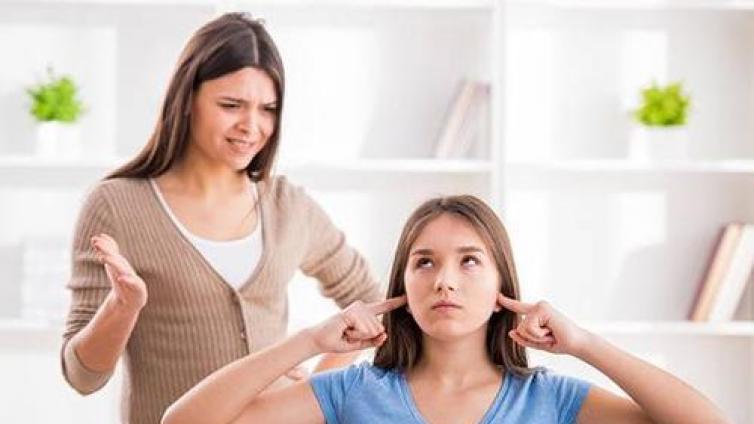 家庭教育：应对叛逆期孩子的四大方法