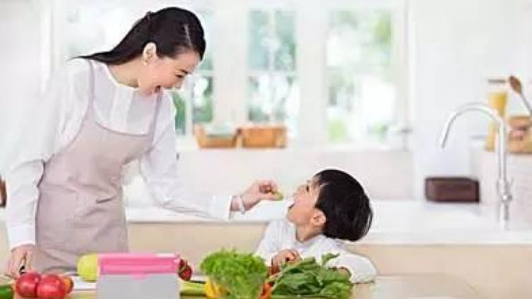 家庭教育：厨房是个教育孩子的好课堂