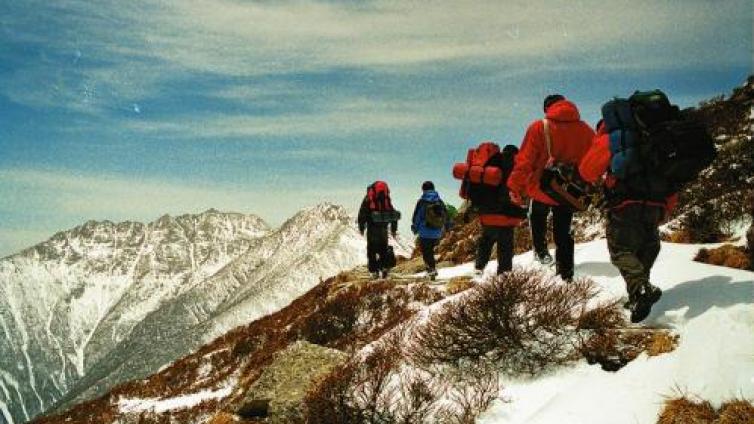 【家庭教育】野外活动及游乐安全