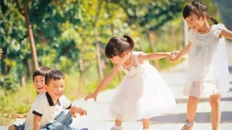 【家庭教育】家长在孩子的生命里最重要的角色之一是做孩子的知心朋友