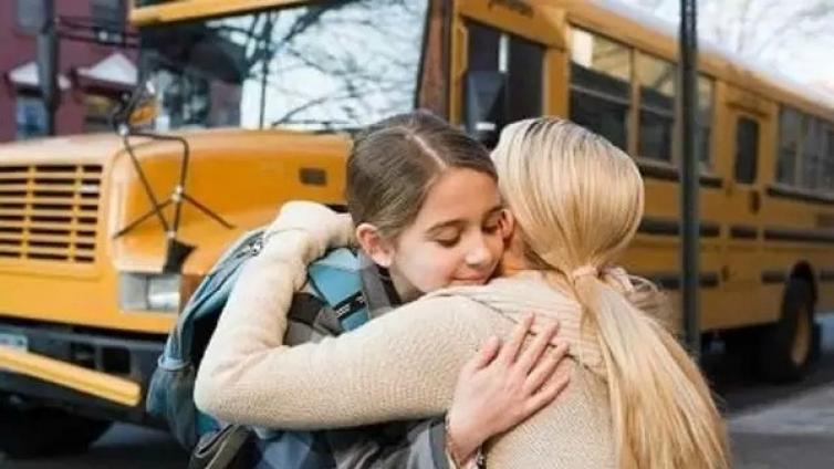 【家庭教育】亲子关系不好？家长应负全部责任！