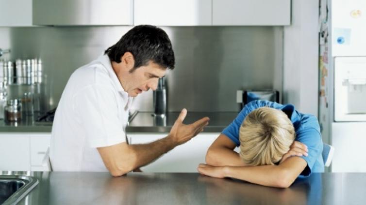 【最智慧家庭教育】这样批评，孩子才听话