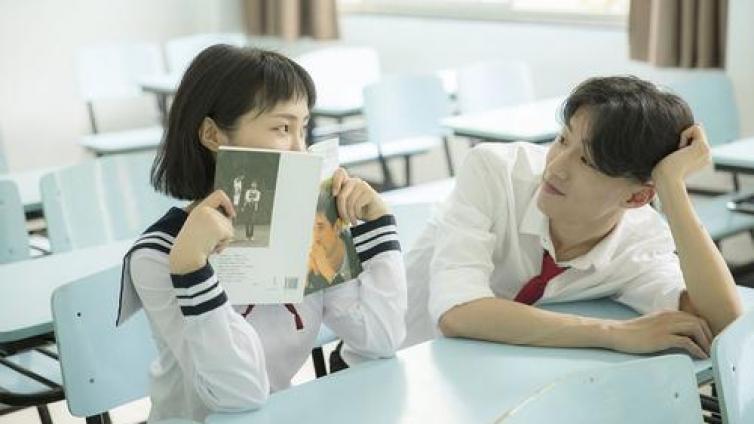 【最智慧家庭教育】青春期孩子“早恋”宜疏不宜堵