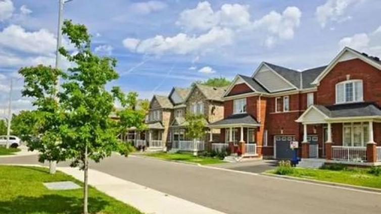 【最智慧家庭教育】在美国生活的13岁女孩能够梦到什么？