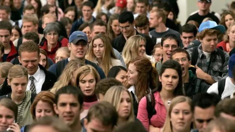 【最智慧家庭教育】美国教育真相：穷人的孩子在减负, 富人的孩子在苦读