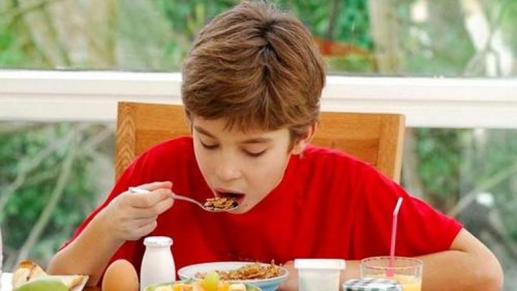 【最智慧家庭教育】吃相好看的孩子，背后藏着整个家庭的教养！