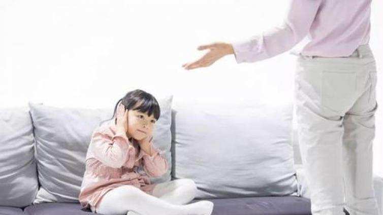 【最智慧家庭教育】这3种父母，是孩子将来叛逆的源头……