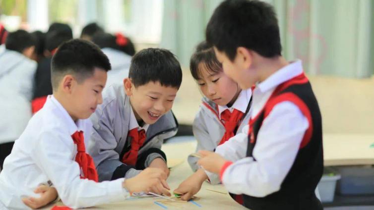 【最智慧家庭教育】这所小学为落实“五项管理”工作，给家长写了一封信