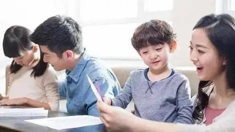【最智慧家庭教育】班主任给小学家长的20个忠告，让你少走弯路！（推荐收藏） 